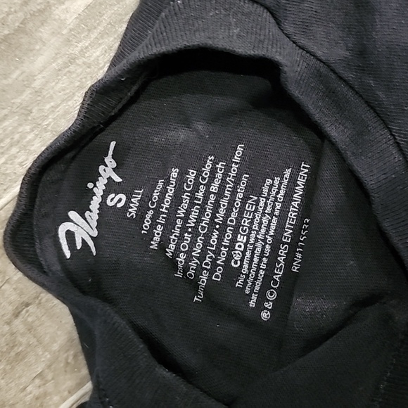 Flamingo Las Vegas Merchandise Small Cropped Tee Shirt Drunk Humor Caution Black - Picture 3 of 5